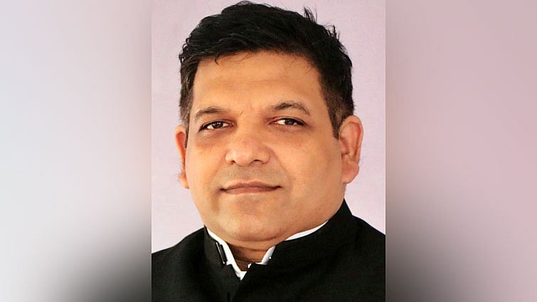 বেড়া পৌরসভার মেয়র এস এম আসিফ শামস